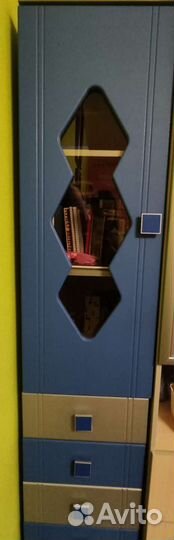 Шкаф, пенал