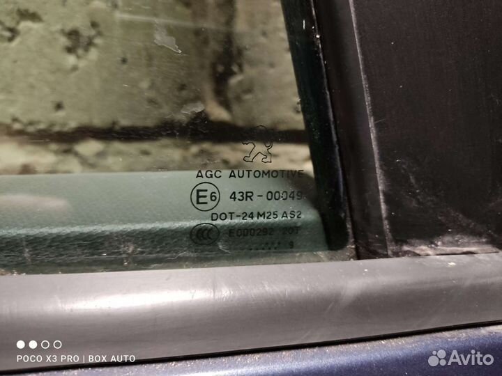 Стекло заднее Пежо 308 Универсал