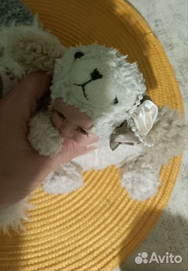 Коллекционные фарфоровые пупсы в костюмах мишек