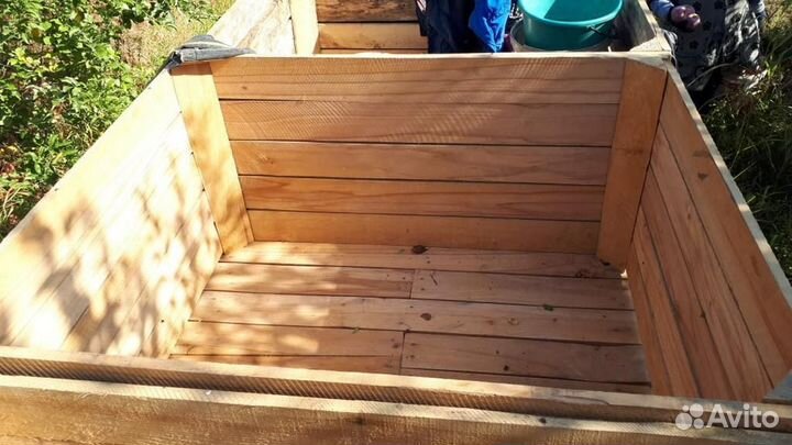 Деревянный контейнер для овощей и фруктов