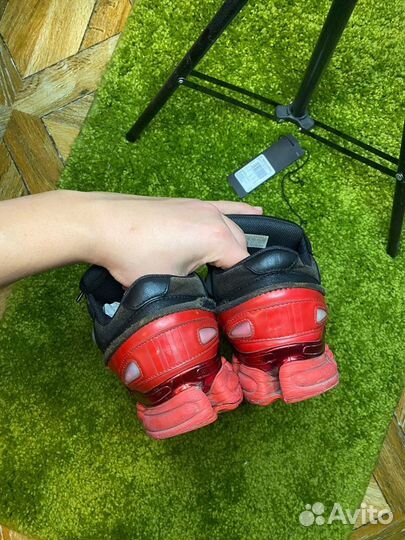 Raf simos ozweego 3 оригинал