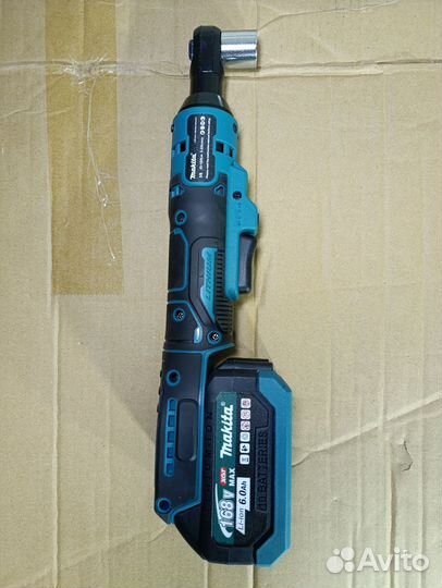 Аккумуляторная трещотка makita 3/8