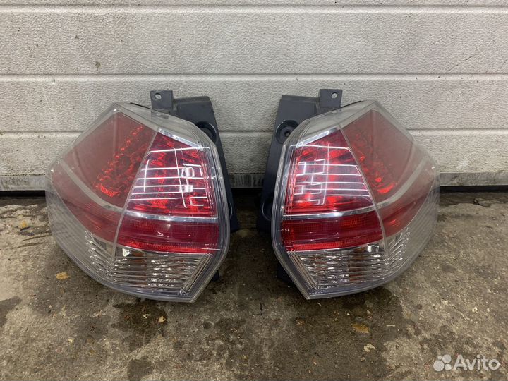 Nissan X-Trail T32 - Фонарь задний левый