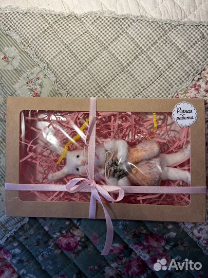 Ватная елочная игрушка кролик