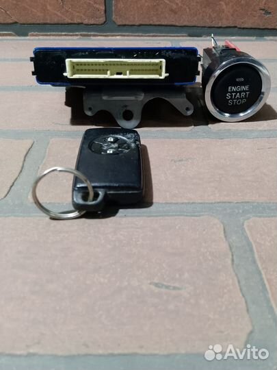 Замок зажигания toyota corolla fielder NZE144