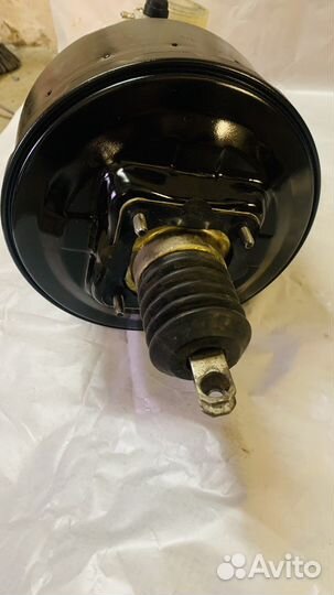 Вакуумный усилитель тормозов Mercedes W126