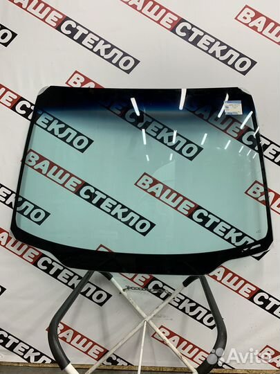 Лобовое стекло Honda Odyssey 3