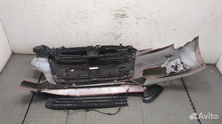 Бампер передний Audi A4 (B9), 2018