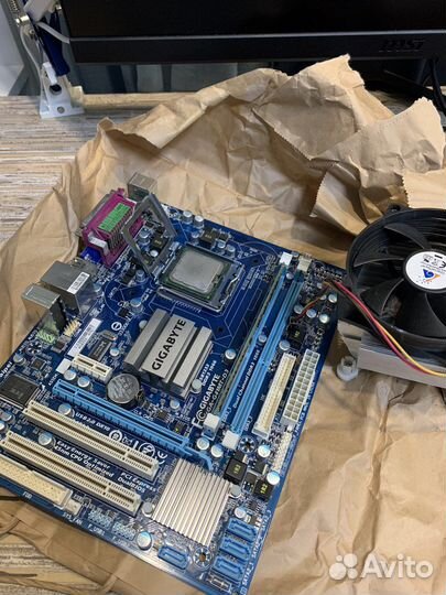 Материнская плата (lga 775)