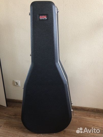 Кейс для гитары