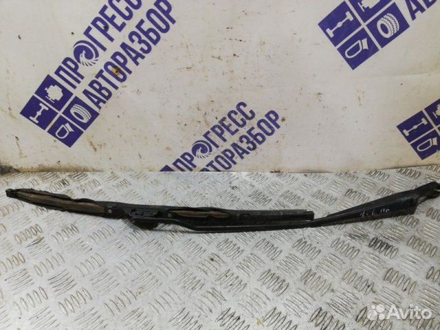 Поводок стеклоочистителей Skoda Superb седан 1.8