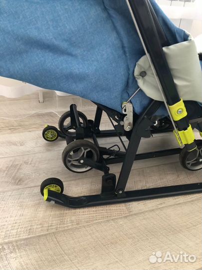 Детские санки с колесами