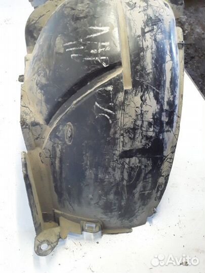 Подкрылок передний левый LADA Largus 2011-2020