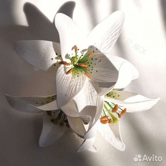 Лилия из фоамирана