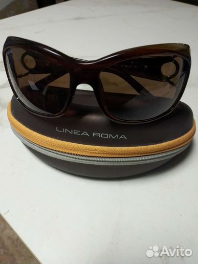 Очки солнцезащитные