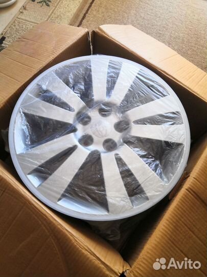 Литые диски r18 на subaru Tribeca