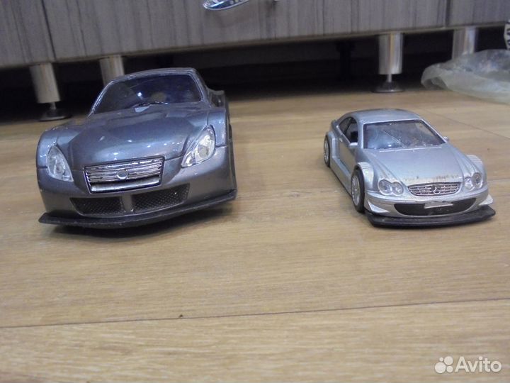 Машинка Mercedes-Benz