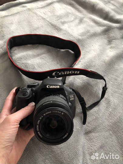 Зеркальный фотоаппарат canon 600d