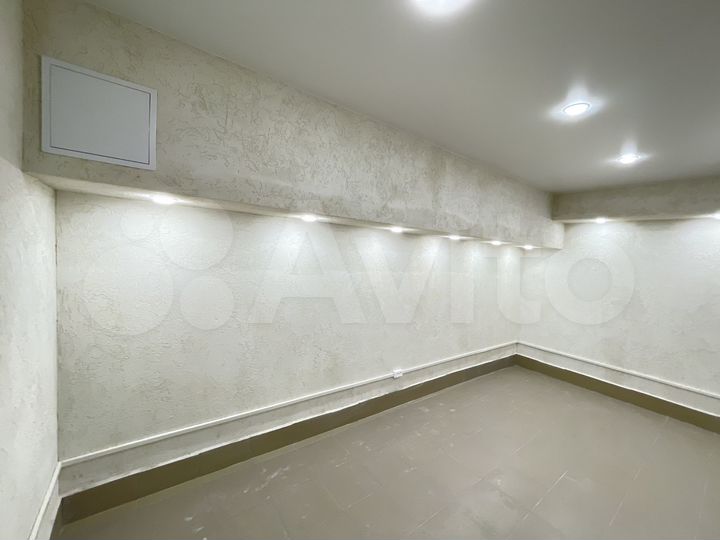 Помещение, 22,6 м2, новый ремонт, первая линия