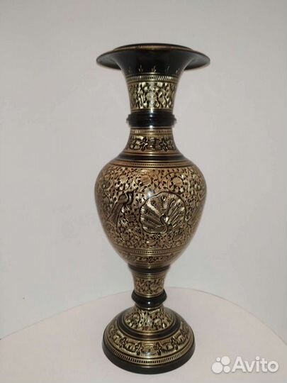 Ваза бронза, резьба, Индия