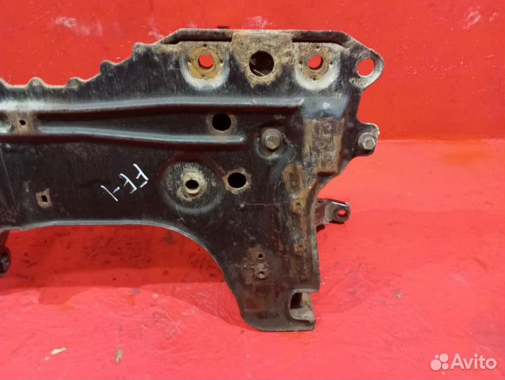 Форд Фокус 1 подрамник передний