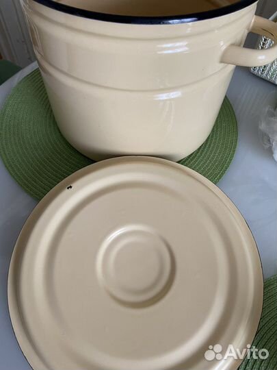 Кастрюли эмалированные 9л, 5л, 3л