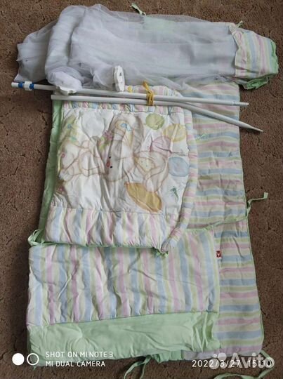 Полный комплект в кроватку и балдахин