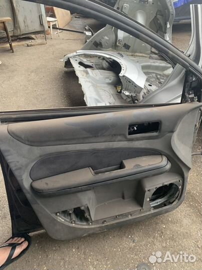 Дверь водительская, оригинал, б/у форд фокус 2