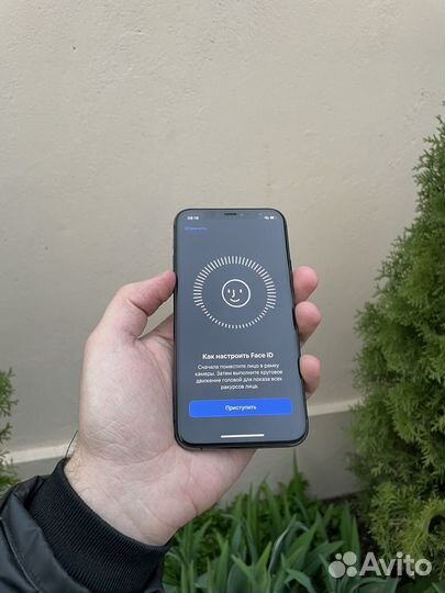 iPhone 11 Pro, 64 ГБ