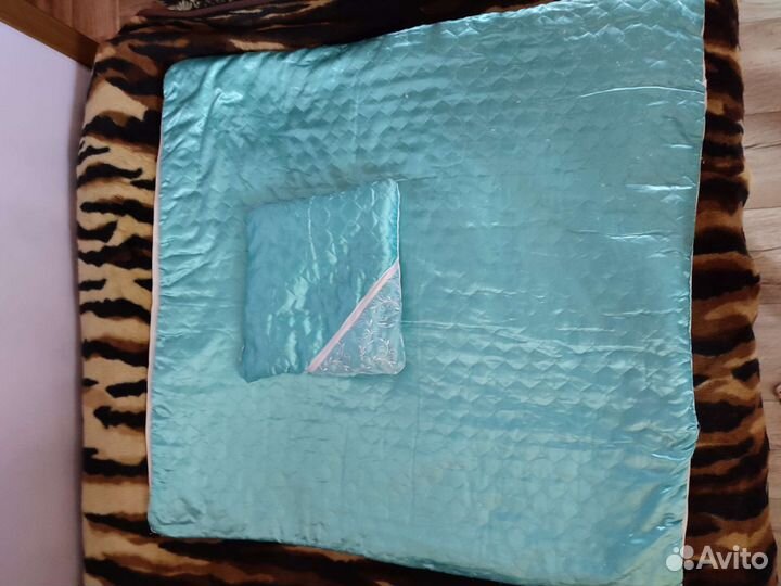 Детское одеяло и подушка