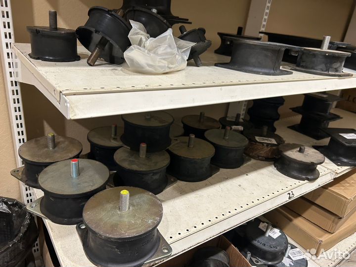 Амортизатор дорожного катка hamm 354082