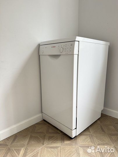 Тихая посудомоечная машина Bosch 45 см SPS25FW13R