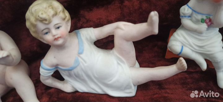 Фарфоровые статуэтки антикварные