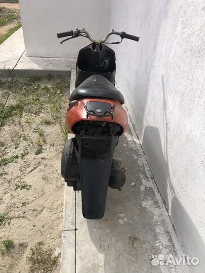 Скутер Suzuki lets 2 new