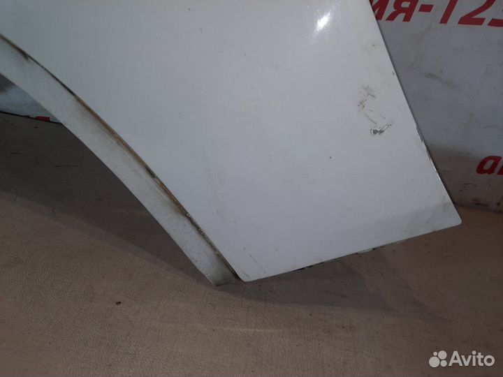 Крыло переднее левое Bmw X1 E84 N46B20BD 2011