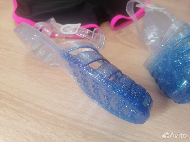 Шорты плавательные,обувь для моря(отправ.в регион