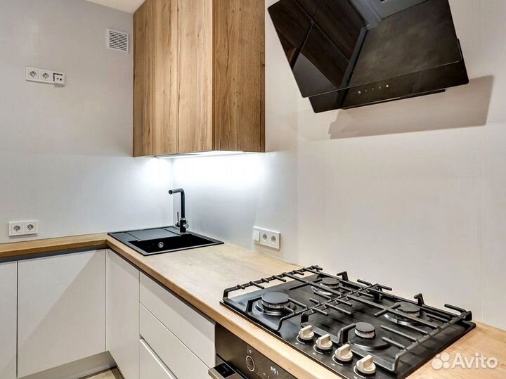 Кухонный гарнитур в стиле минимализм