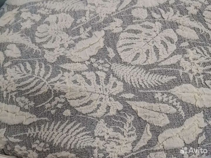 Чехлы на мягкую мебель