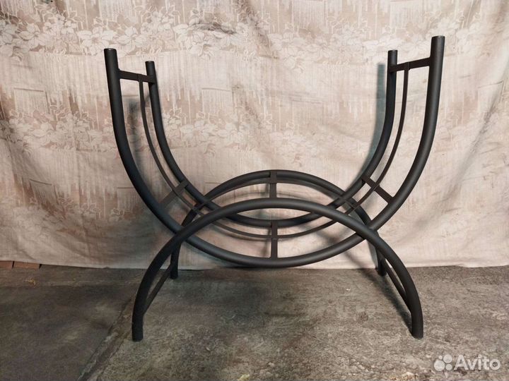 Дровница, дровник