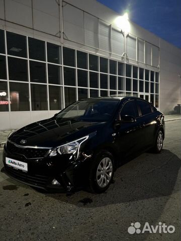 Kia Rio 1.6 AT, 2021, 16 000 км с пробегом, цена 1980000 руб.