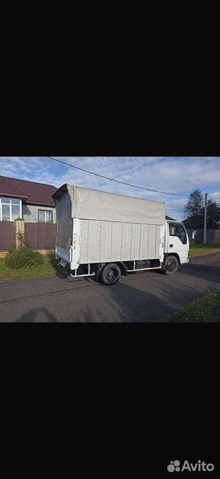 Isuzu Elf, 2002