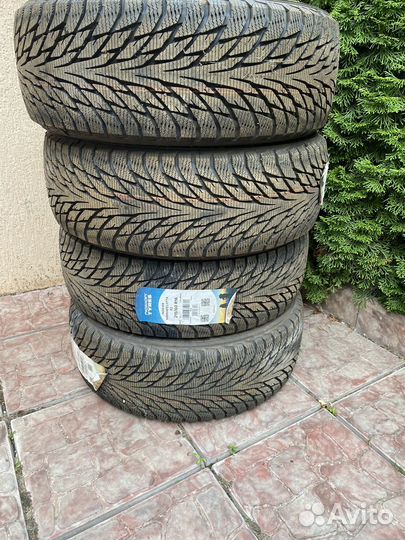 Nokian Tyres Hakkapeliitta 2 215/60 R16