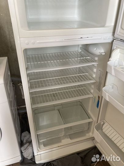 Холодильник indesit бу