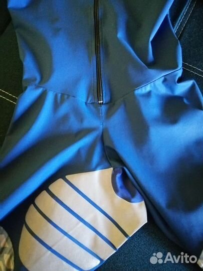 Конькобежный комбинезон