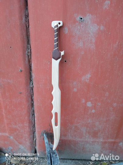 Деревянная катана