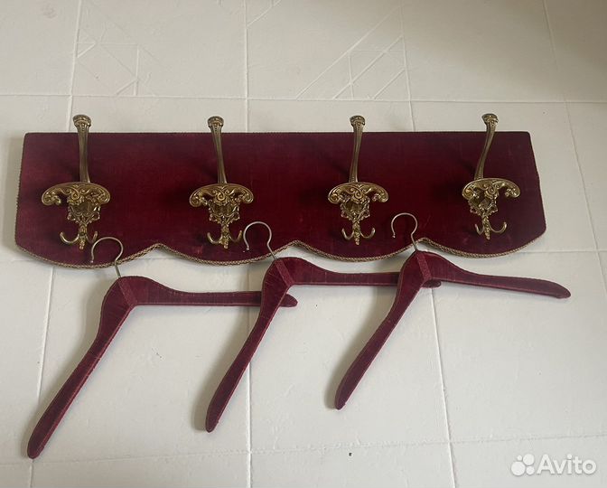 Антикварная (старинная) вешалка для вещей