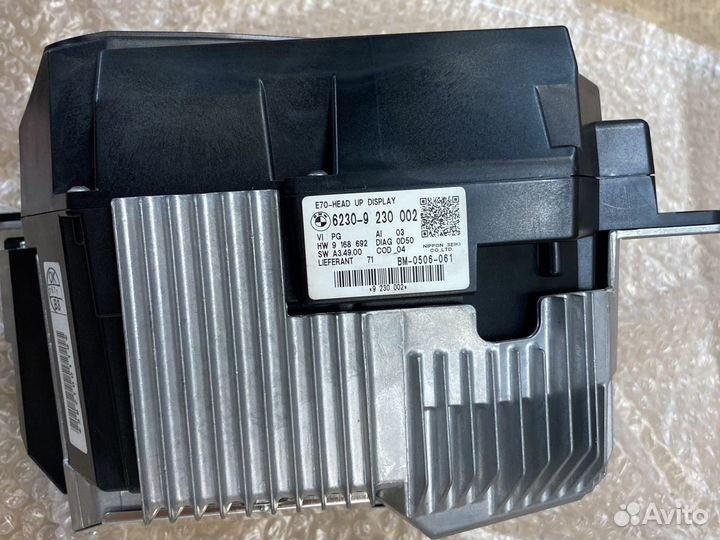 Проекция HUD BMW E70