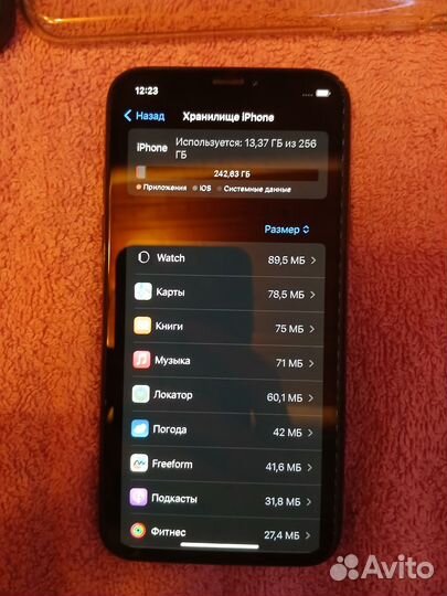 iPhone Xs, 256 ГБ