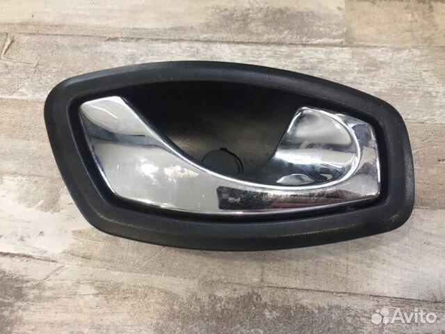 Ручка двери внутренняя правая Renault Fluence