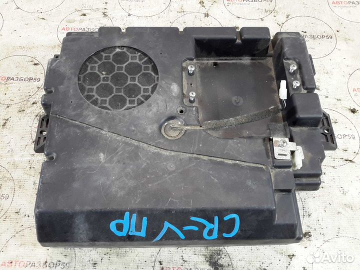 Сабвуфер Honda CR-V 3